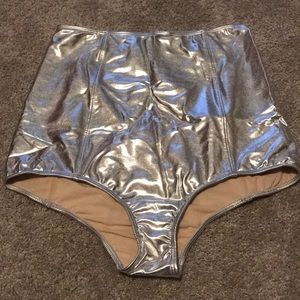 Metallic silver Kortni Jeane bottoms